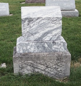 Herbert Heffner, Zion Lutheran Cemetery, Chattanooga, Mercer County, Ohio. (2011 photo by Karen)
